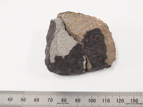 習志野隕石の画像